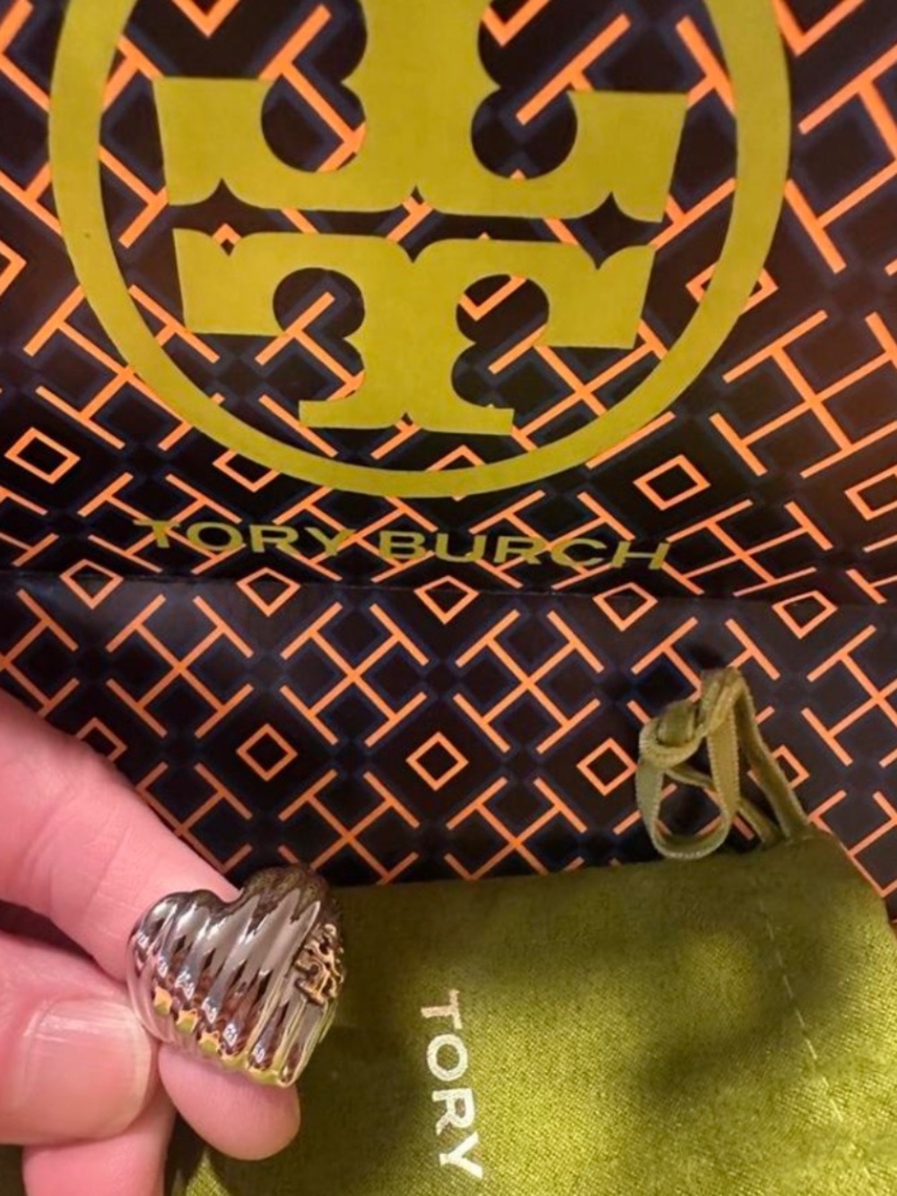 TORY BURCH RING - Picture 3 of 3